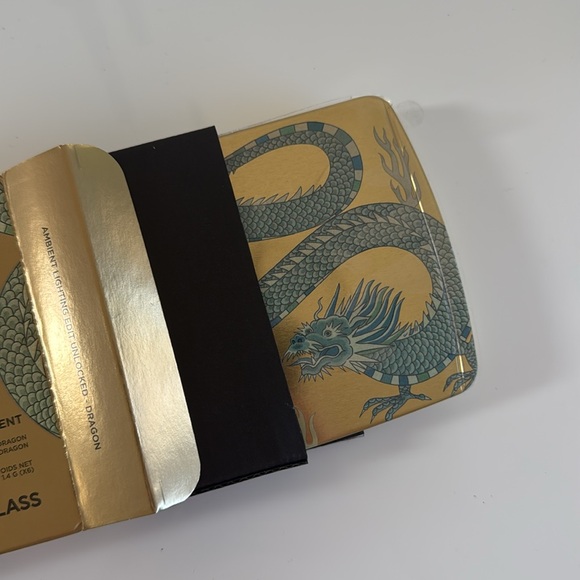 Hourglass Dragon Ambient Lighting Palette - Picture 4 of 4